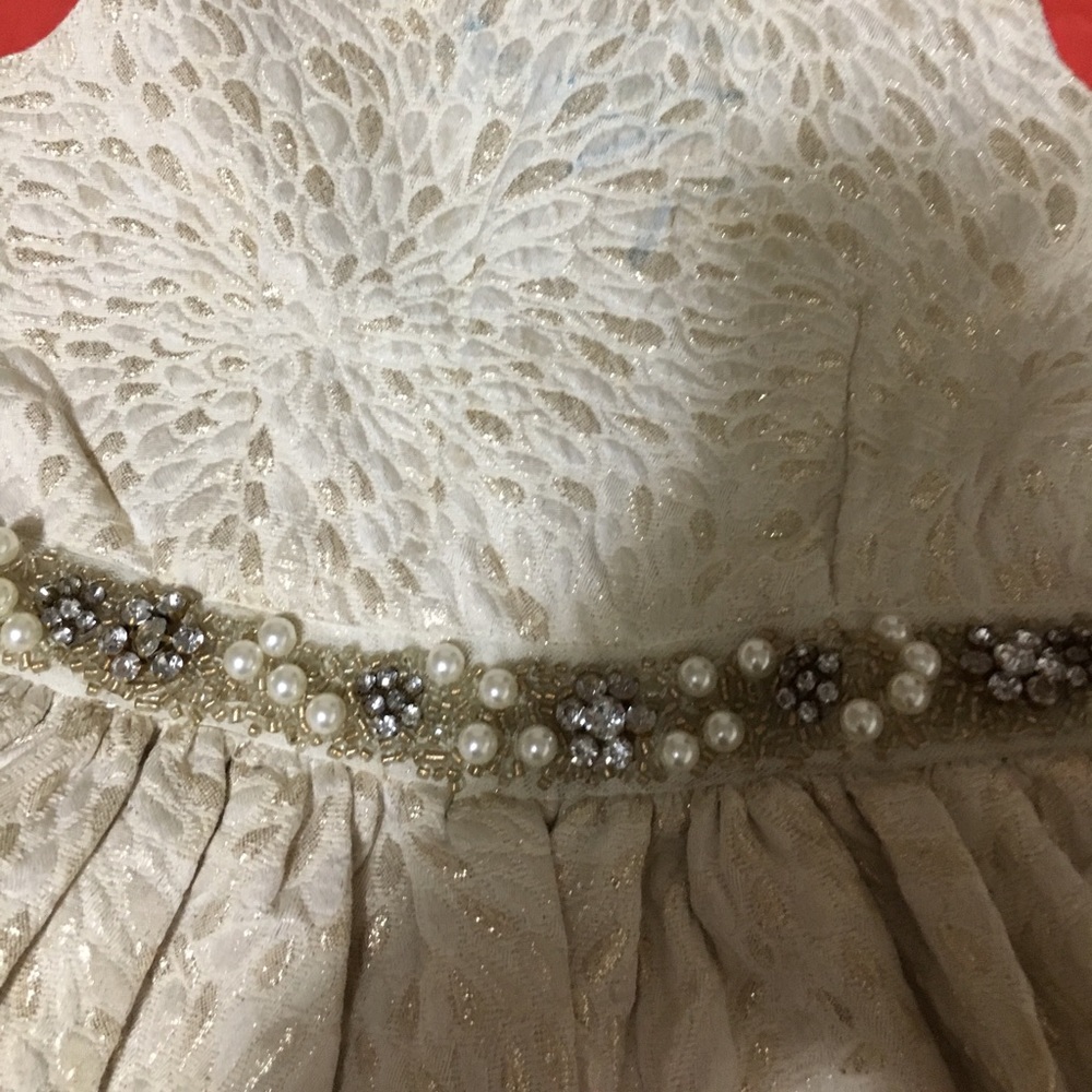 Girls formal/flower girl dress - Picture 2 of 6